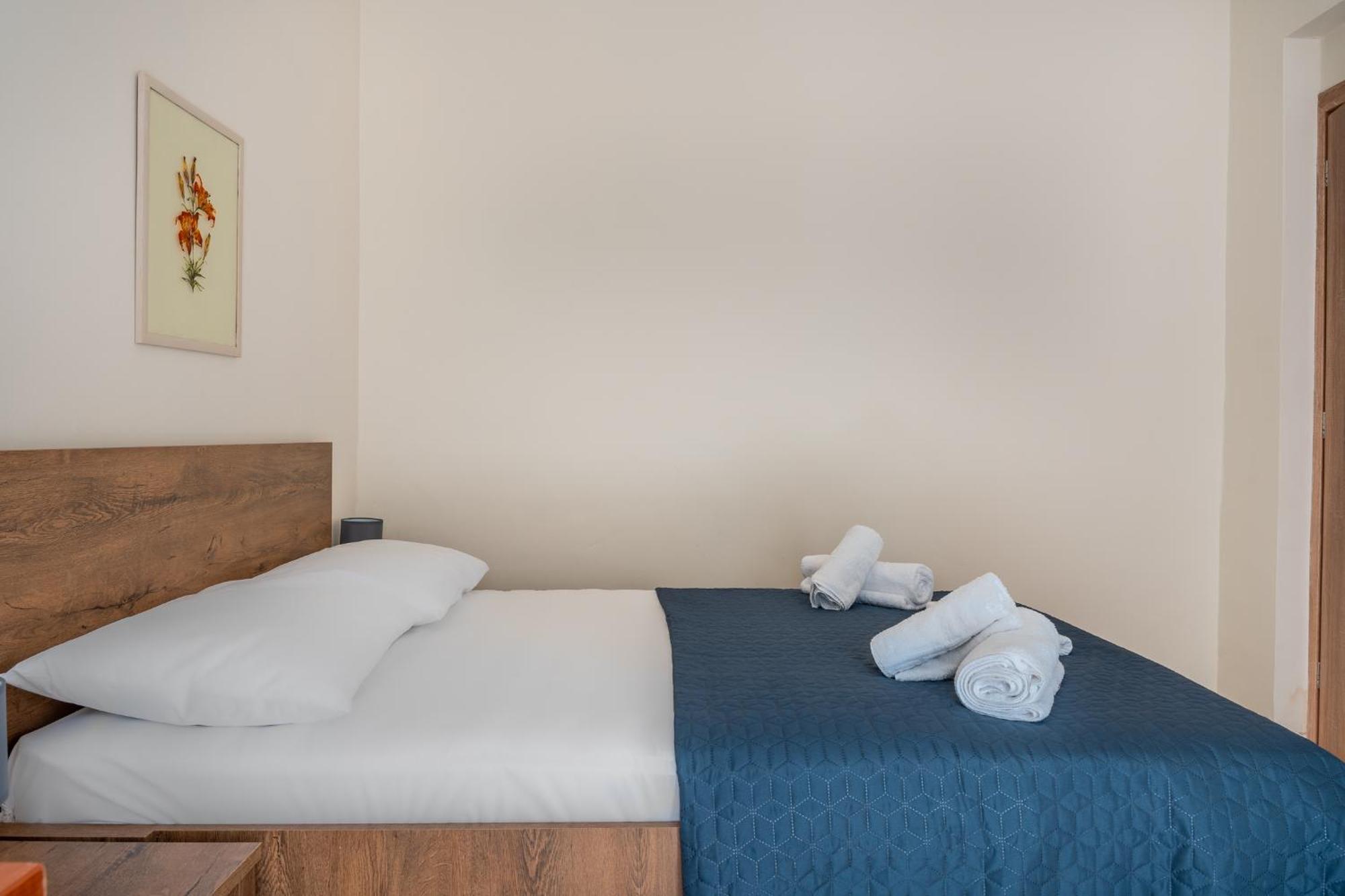 Stylish Central Renovated Apartment Heraklion  Luaran gambar