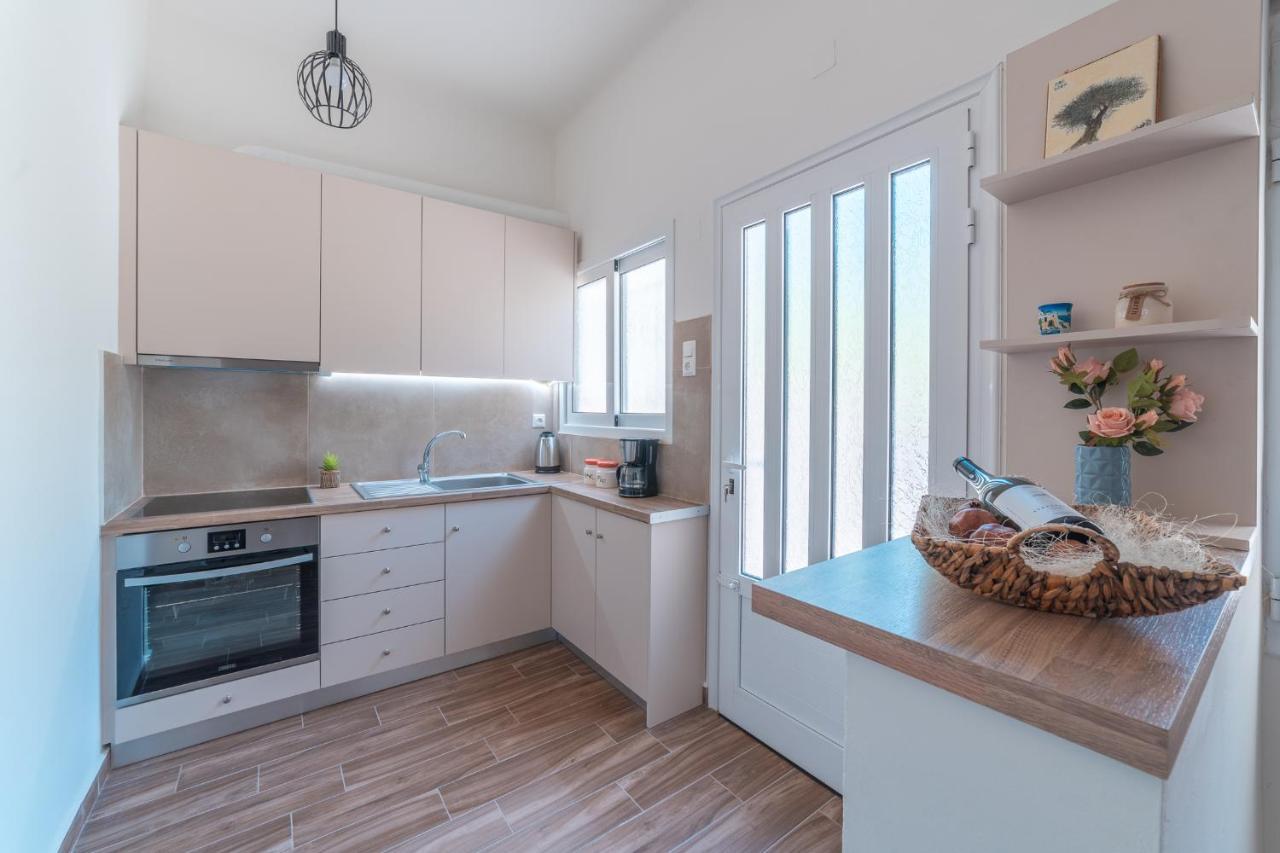 Stylish Central Renovated Apartment Heraklion  Luaran gambar