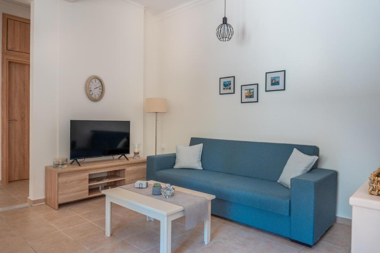 Stylish Central Renovated Apartment Heraklion  Luaran gambar