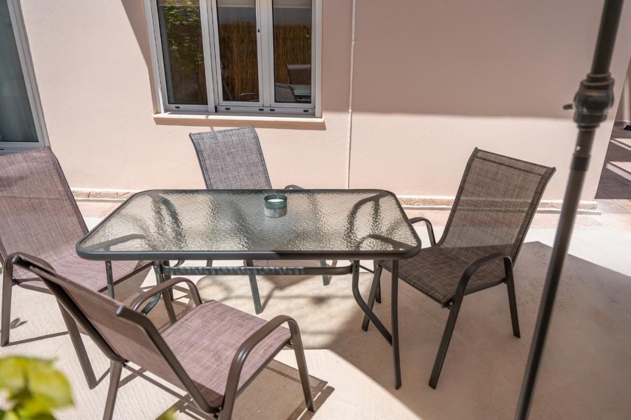 Stylish Central Renovated Apartment Heraklion  Luaran gambar